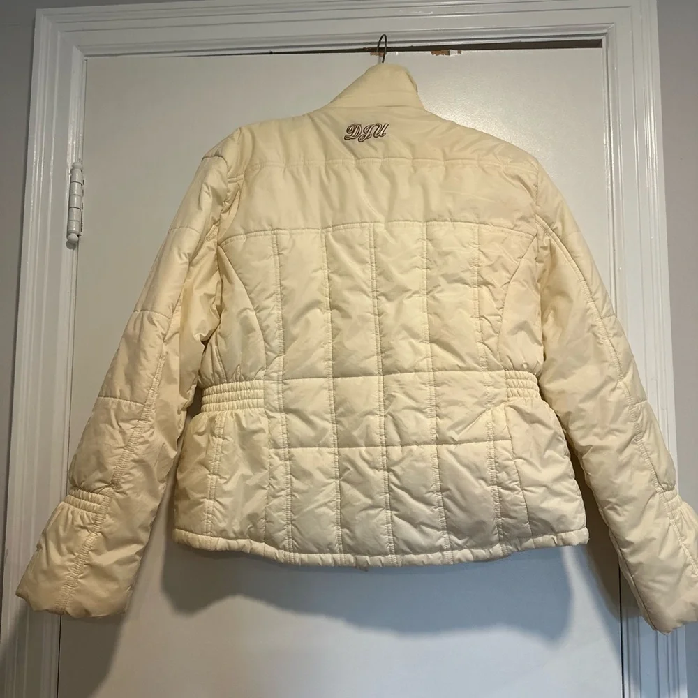 VTG Y2K Def Jam University ‘84 Women’s Sz: XL Cream Full Zip PufferJacket.